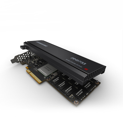 Ổ cứng gắn trong 12,8TB SSD Samsung Enterprise NVMe MZPLJ12THALA-00007